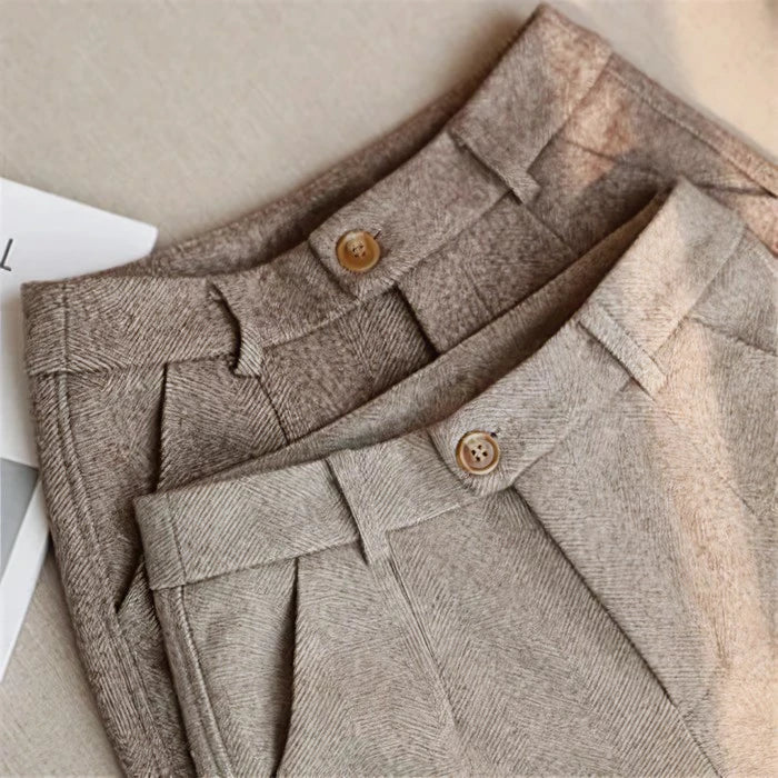 Elegante, maßgeschneiderte Hose aus reiner Wolle